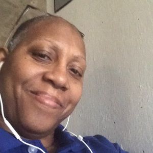 Meet your Posher, Cecelia